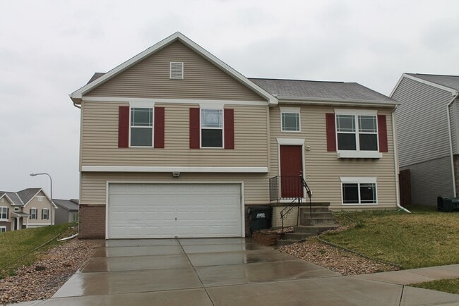Building Photo - 6960 N 89th St Rental