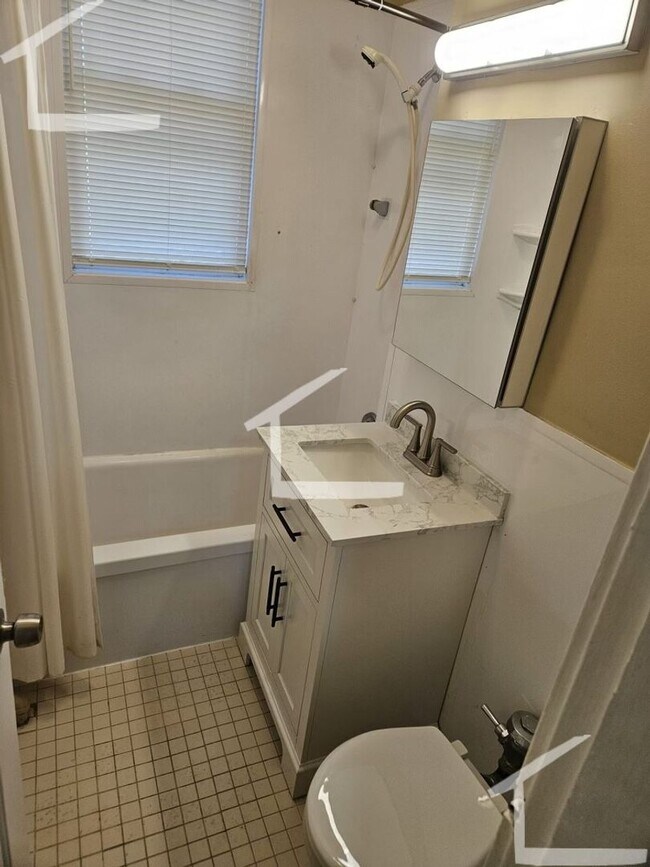 Photo - 34 Sidlaw Rd