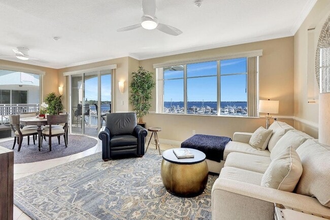 Photo - 775 NW Flagler Ave Unit 401