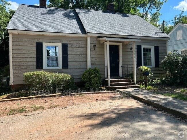 Building Photo - 804 W Poplar St Rental
