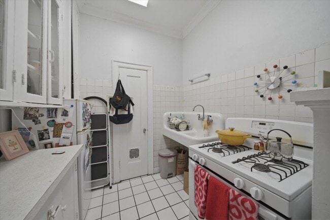 Photo - 3449 N Elaine Pl Unit 308