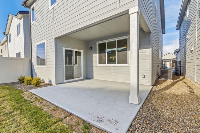 Photo - Beautiful 4bd/2.5ba Home in the Moxie Ridge Community!