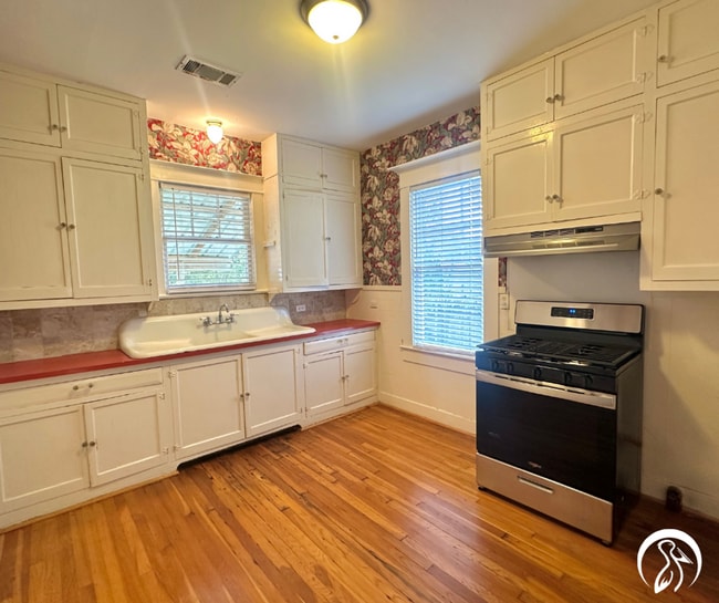 Photo - Charming 2 bedroom Garden District Home fo...