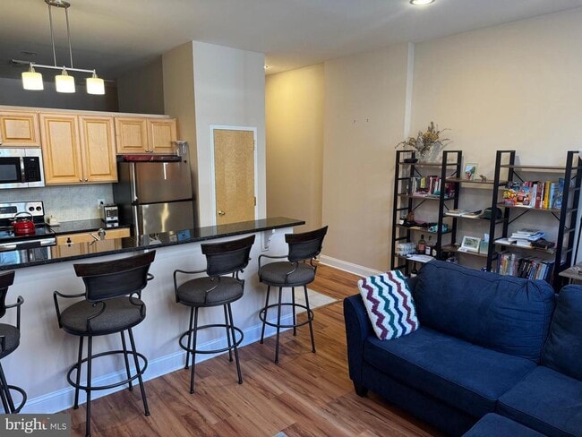 Building Photo - 415 S 19th St Unit 1A Rental