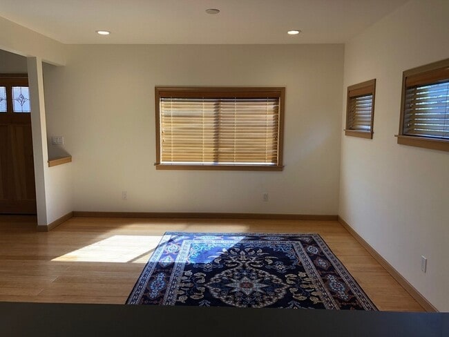 Photo - 7447 Corliss Ave N
