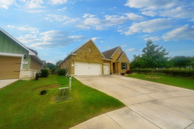 Photo - Executive-Style Home Now Available in Crossvine (Schertz) Realtor Commission: $750