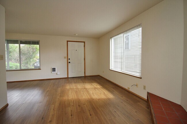 Photo - callm01 Unit 548