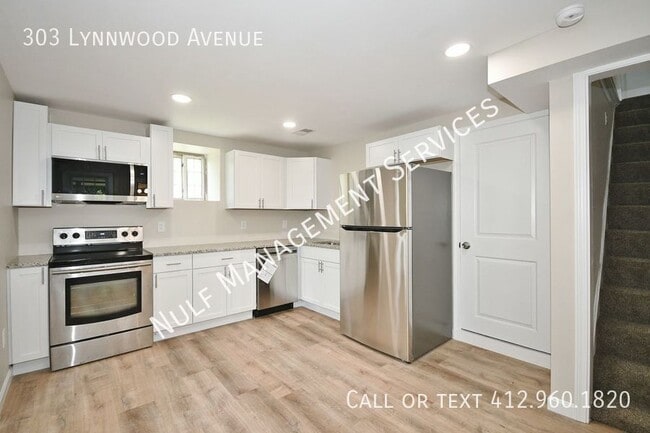 Photo - 303 Lynnwood Ave