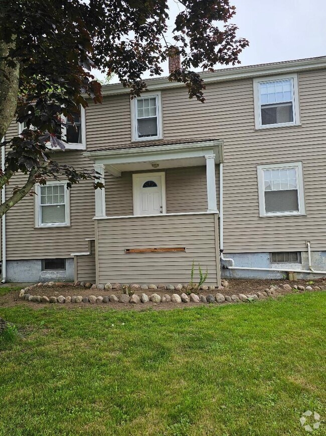 Building Photo - 192 Bayside Ave Unit 1 Rental