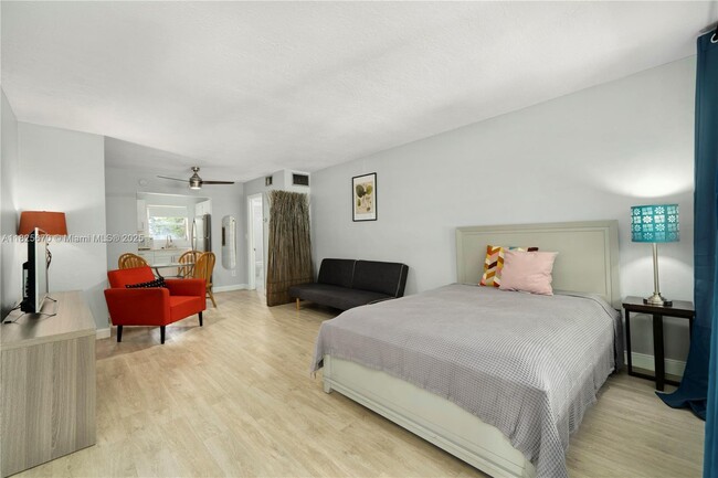 Photo - 631 Jefferson Ave Unidad 302 Rental