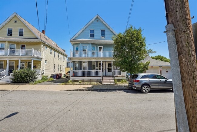 Building Photo - 9 Porter St Unit 3
