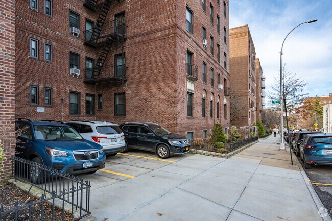 Photo - The Thomas Edison