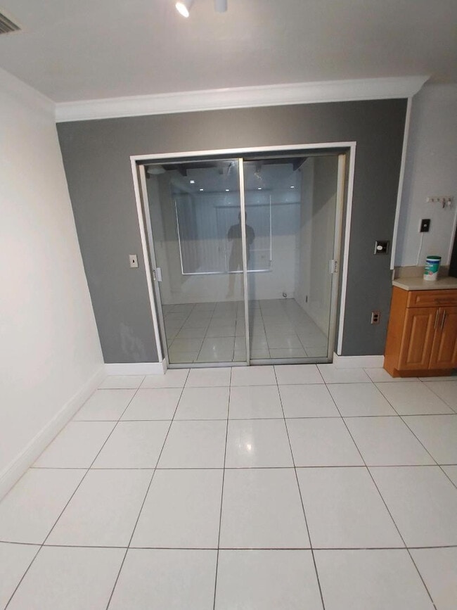 Photo - 2606 Alcazar Dr