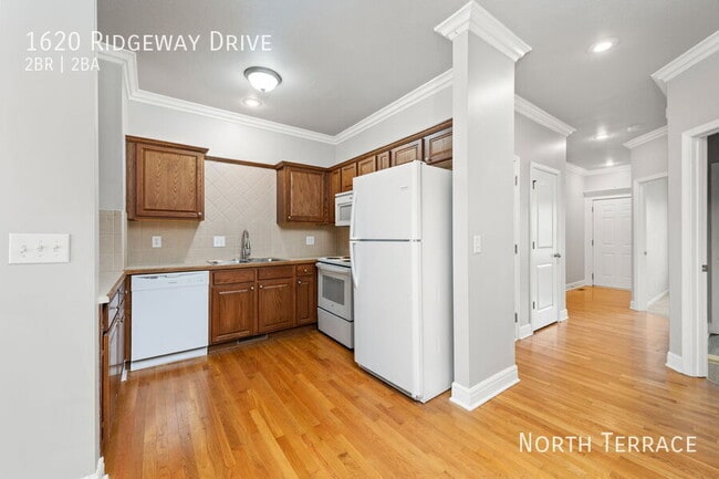 Photo - 1620 Ridgeway Dr