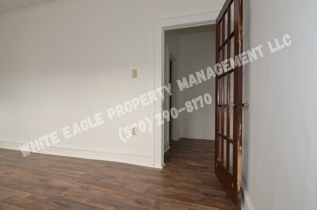 Photo - 208 Olyphant Ct Unidad #A