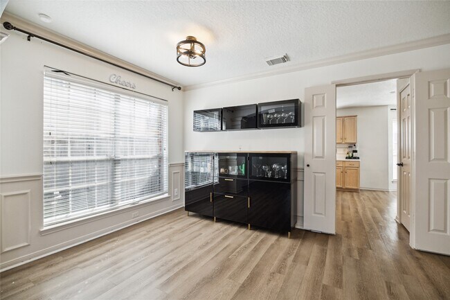 Photo - 25619 Oakridge Forest Ln