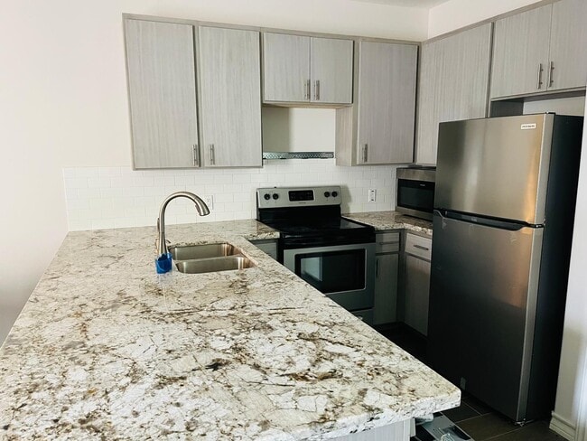 Photo - Lakeview Apartments Lakeview Apartments