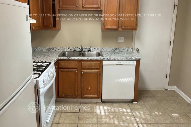 Photo - 2805 Wildflower Ln SW
