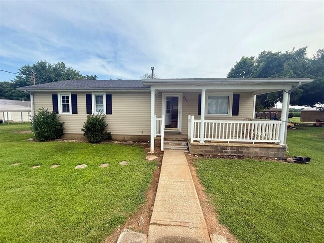 Photo - 215 3rd St House
