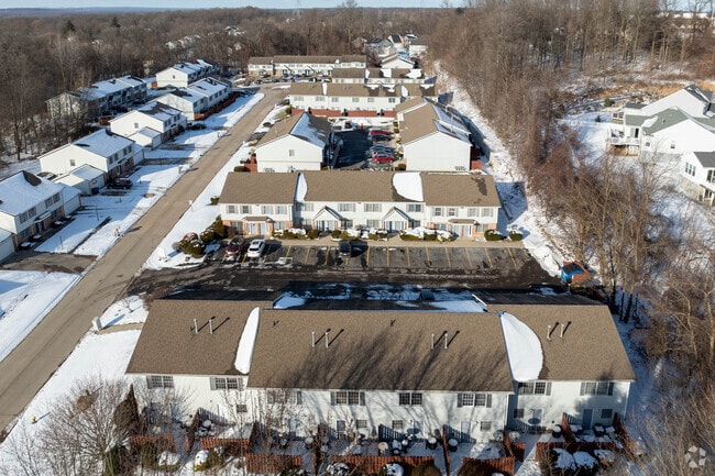 Pinnacle Townhomes