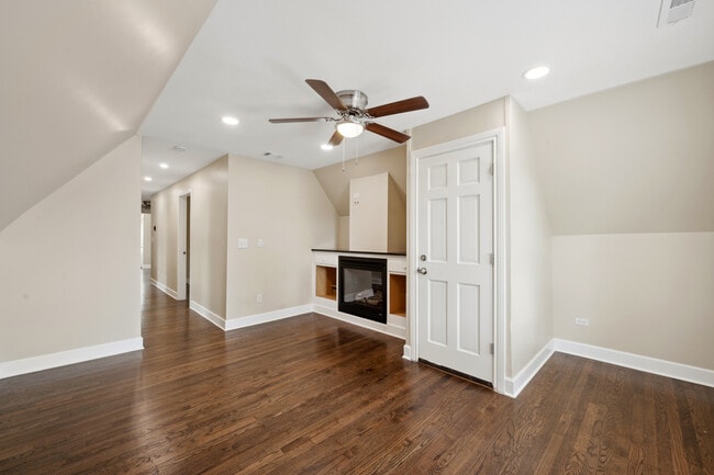 Photo - 1624 S Washtenaw Ave. House