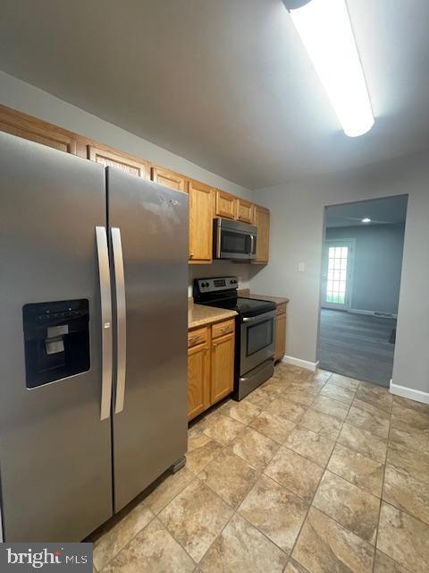 Photo - 1704 Barnaby St