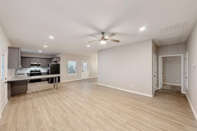 Photo - 1938 Nomas St