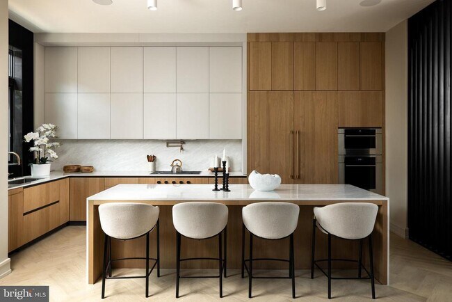 Photo - 111 S 24th St