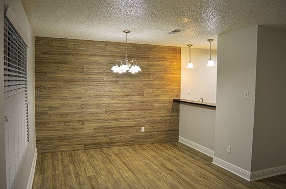 Photo - 2101 W Anderson Ln. Unidad 327