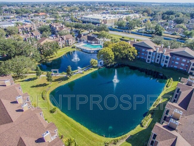 Building Photo - 5545 Devonbriar Way Unit I202