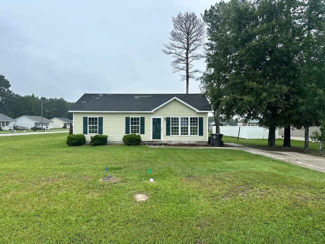 Building Photo - RENTAL HOME 3BD/2BTH