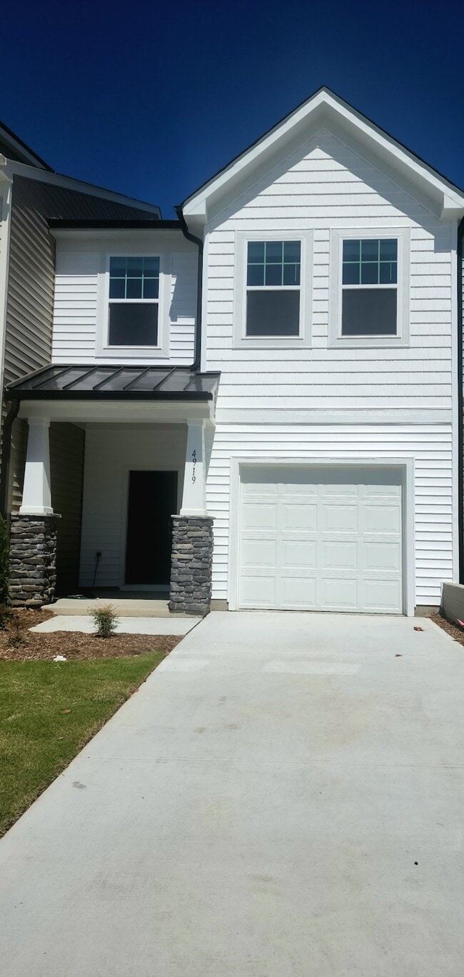 Building Photo - 4919 Caddis Bnd Rental