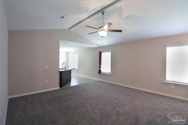 Photo - 1285 Mills Ave