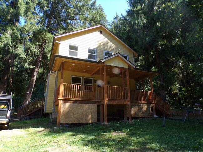 Building Photo - 4600 NW Cornell Rd Rental