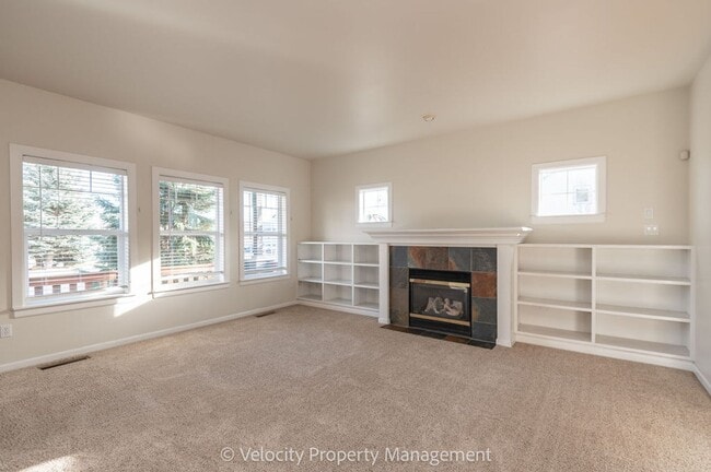 Photo - Craftsman NE Bend Home!