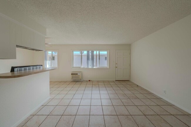 Photo - CORONADO Unit 1711 Coronado #6