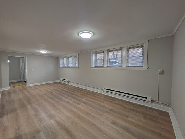 Photo - 2919 W George St