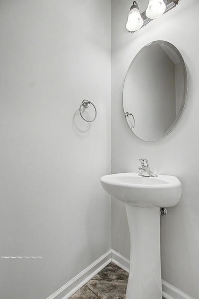 Photo - 16 Cassels Ct