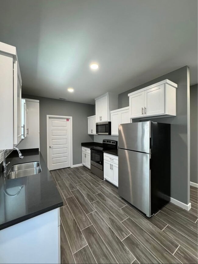 Photo - 1808 Angelina Dr Unidad 6