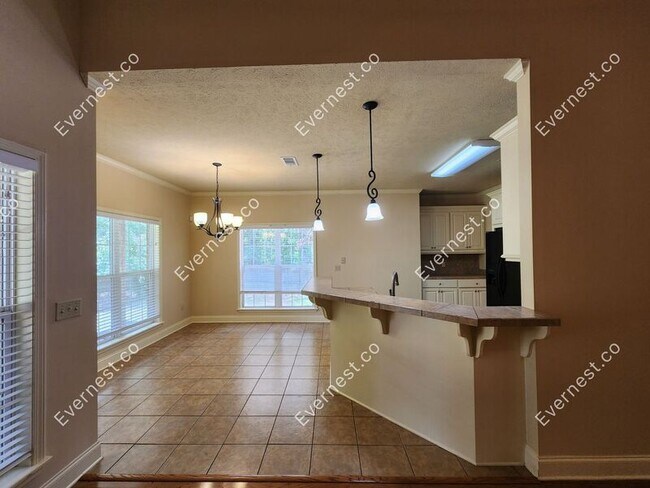 Photo - 806 Meadow Way Cove