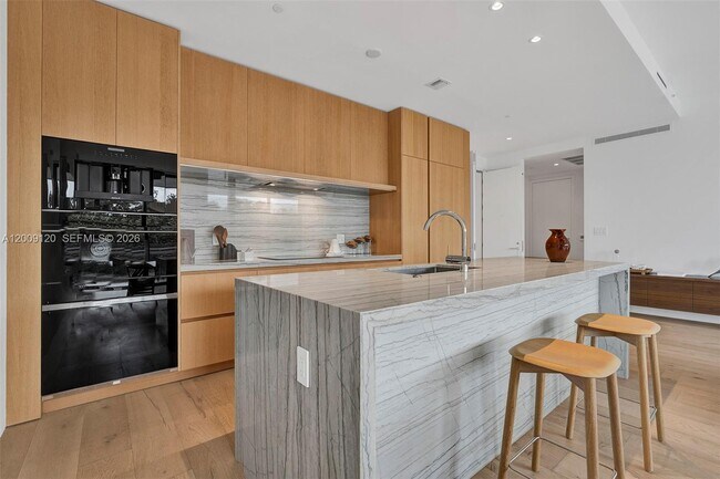 Photo - 8701 Collins Ave Unit 304
