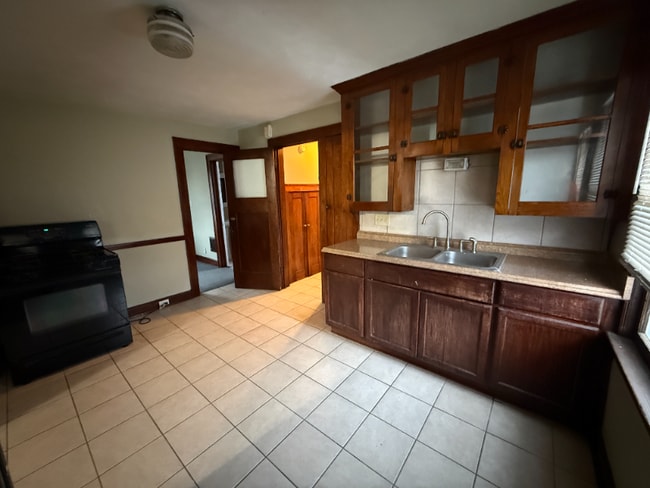 Photo - 3706 Stickney Ave Unit Front Up