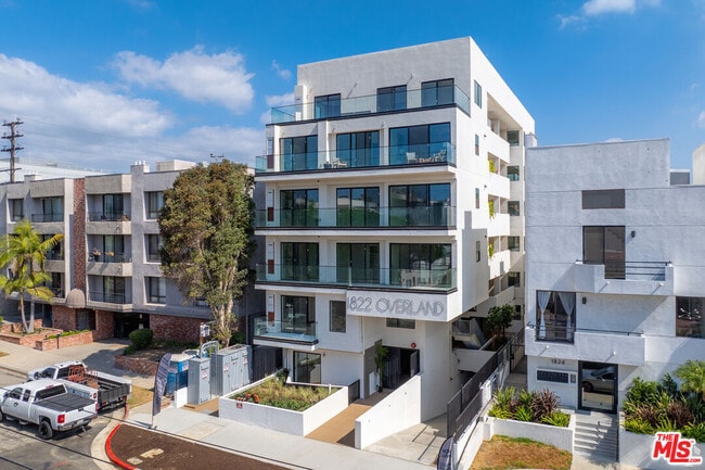 Photo - 1822 Overland Ave Unit 202