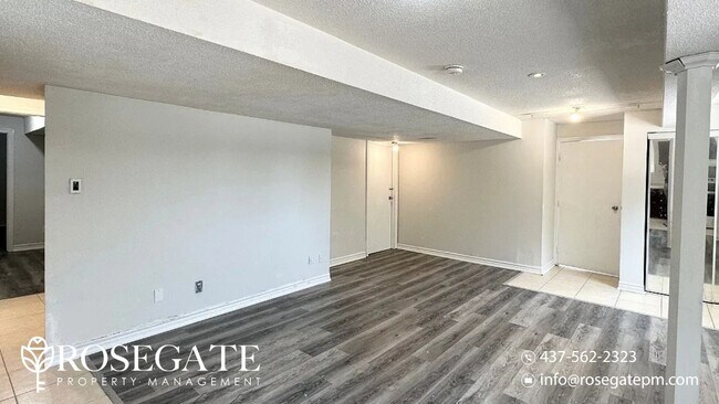 Photo - Spacious 1-Bedroom + Den Apartment in Mark... Unit 2