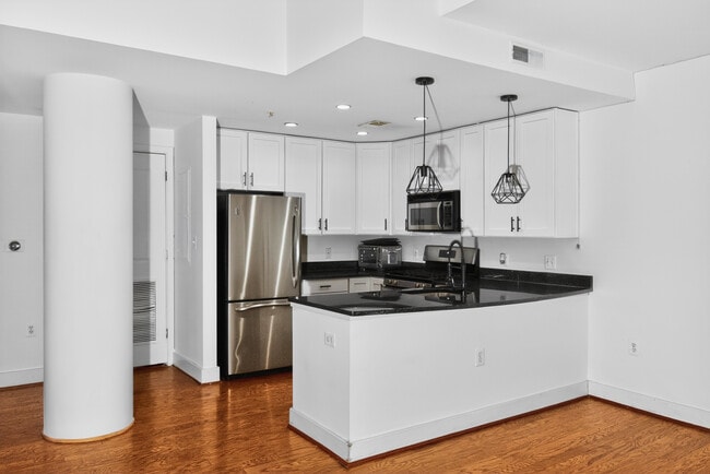 Photo - 1211 13th St NW Unit T3