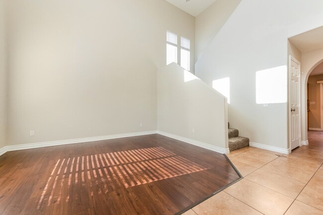 Photo - 5305 N Santa Fe Heights St