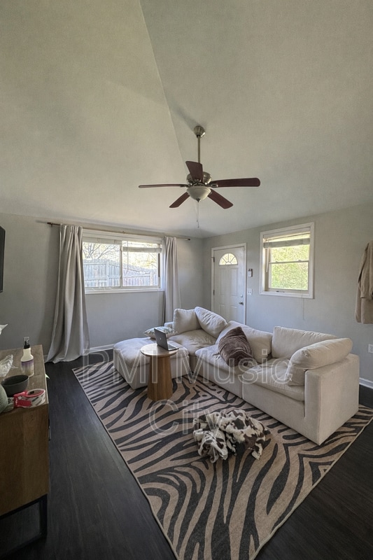 Photo - 197 Hicks Rd