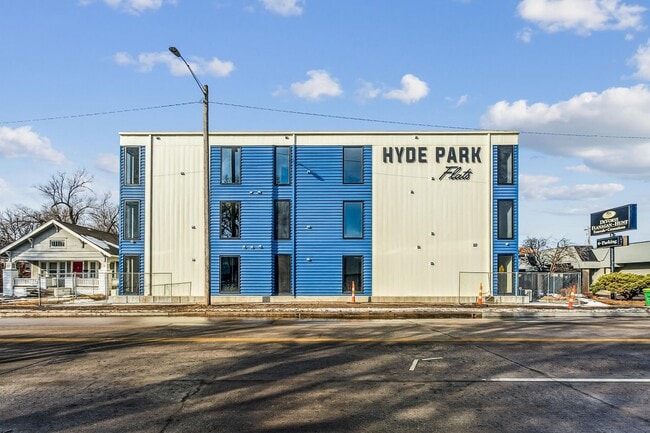 Photo - BRAND NEW ONE BEDROOM APARTMENT AT HYDE PARK FLATS AVAILABLE NOW! Unit 302