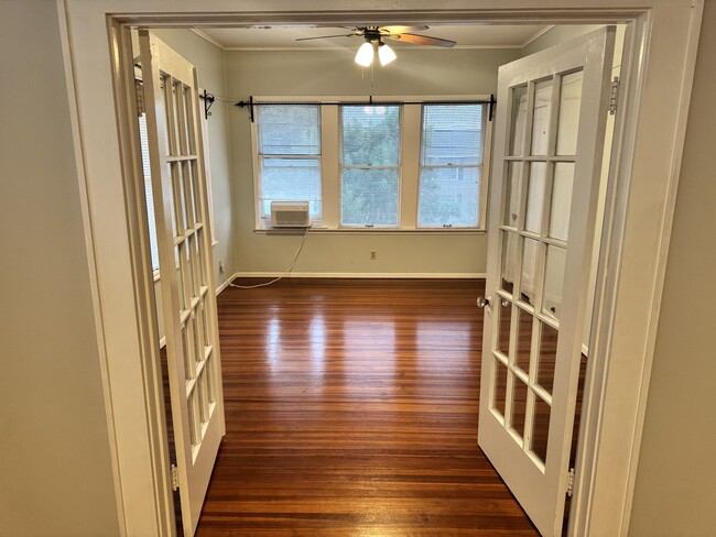 Bedroom 1 (view from living room) - 711 W French Pl Apartment Unit 3