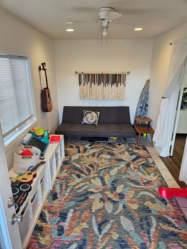 Photo - 9022 Alcott St